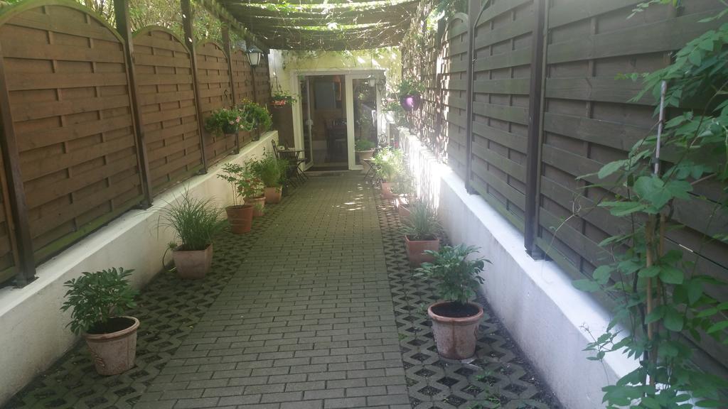 Pension Tempelhof Берлін Екстер'єр фото