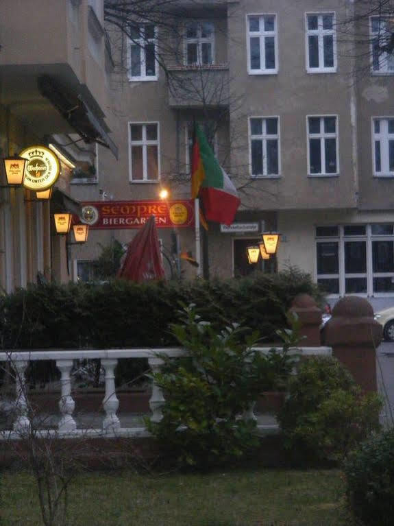 Pension Tempelhof Берлін Екстер'єр фото